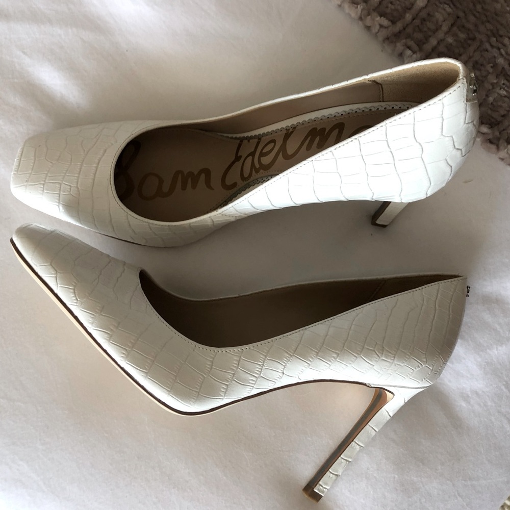 Sam Edelman Croc square toe Pumps